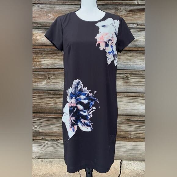 VINCE CAMUTO ~ Black Shift Dress with Bold Floral Graphic Print ~ Size 6 - Picture 1 of 4